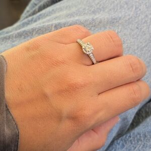 14k solid white gold diamond solitaire